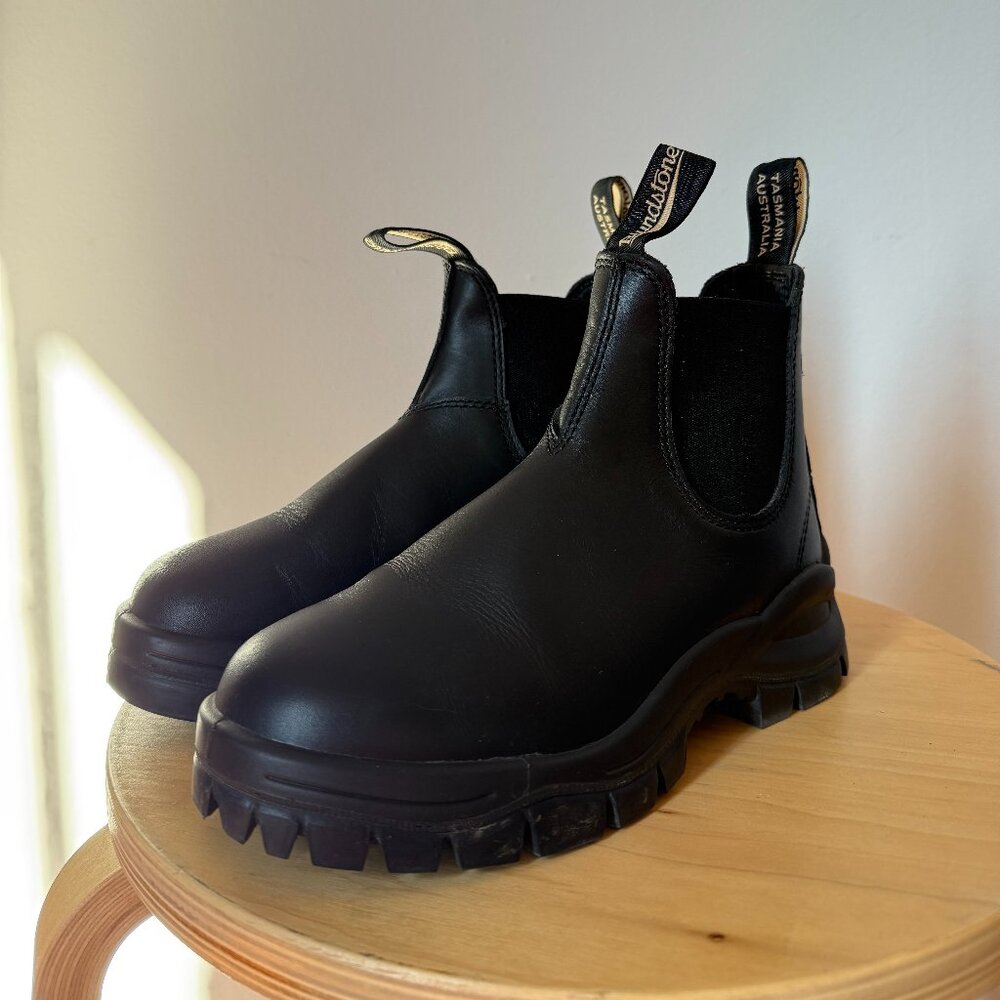 Blundstone Lug Boot, 6.5 (EU 36), Excellent Condition